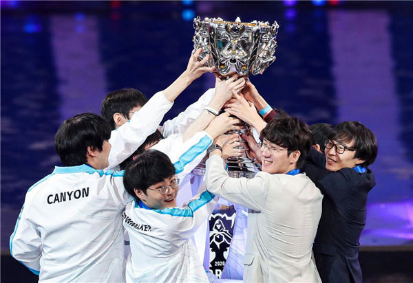 【杂谈】CSGO一周大事件：Twistzz离开Liquid，Funplus收购GODSENT