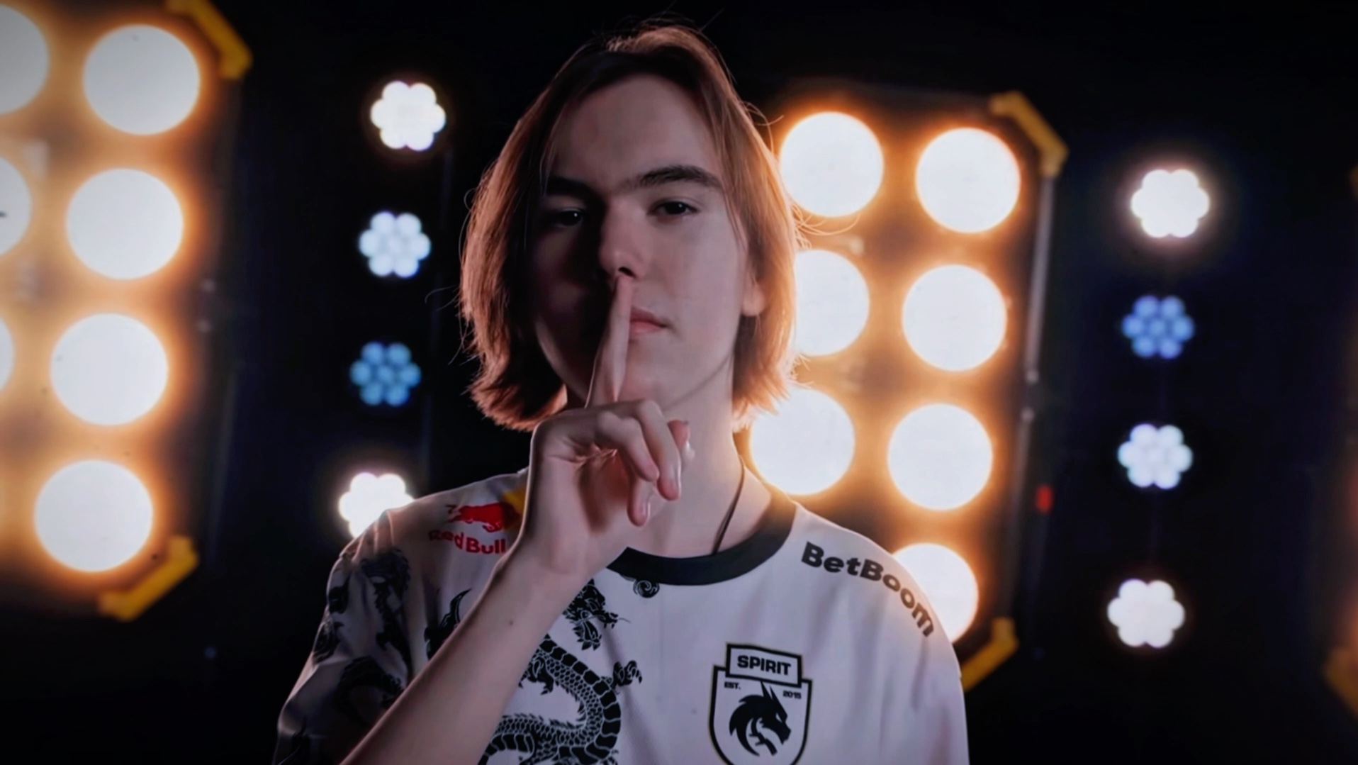 赛前数据：TES已达成大场7连胜 GALA每死伤害16562.51第一